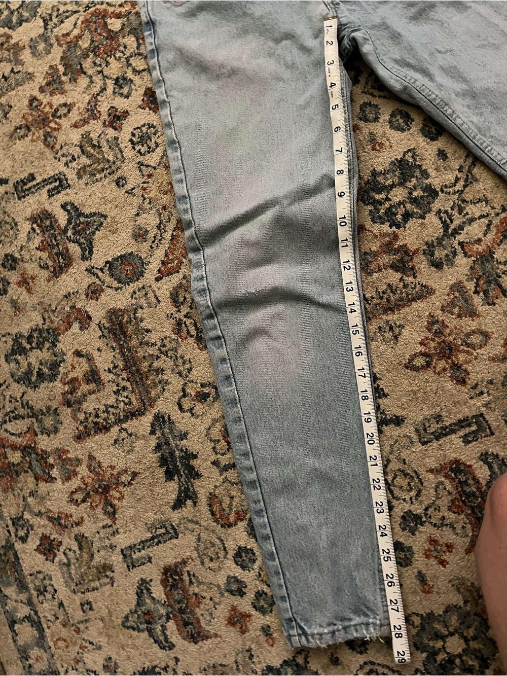 VINTAGE Lee Light Wash Blue High-Rise Ankle Jeans with Subtle Embroidery - Picture 11 of 11